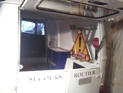 Estafette secours routier